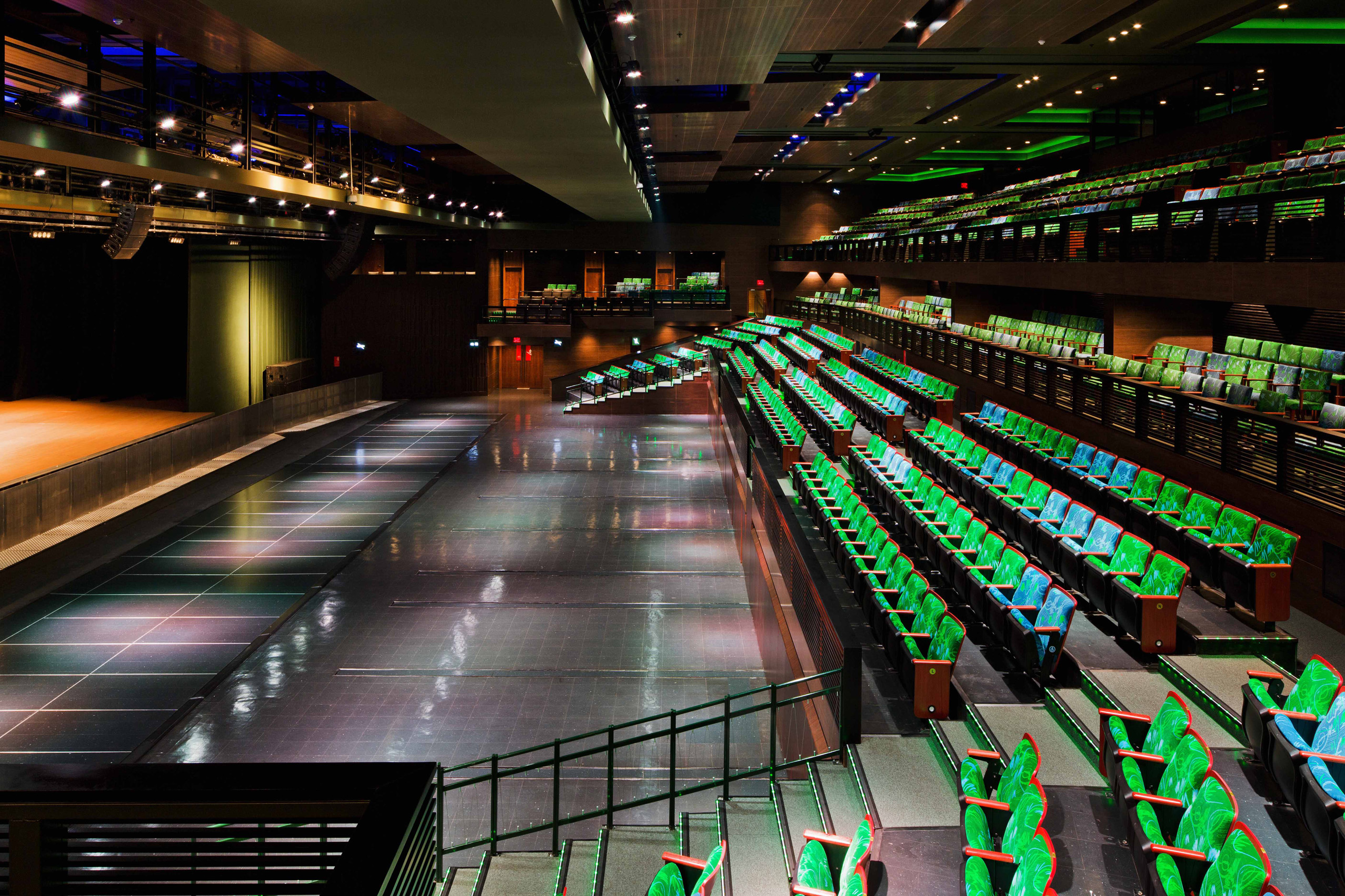 Projeto Teatro Riachuelo plateia retratil 